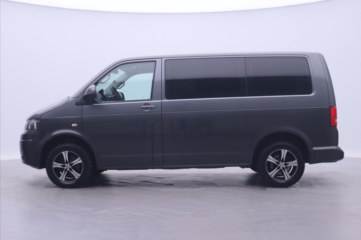 Volkswagen Caravelle 2,0 TDI 103kW Comfort 7-Míst