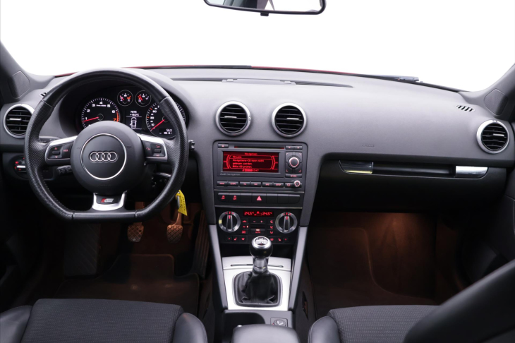 Audi A3 1,4 TFSI 92kW S-Line Xenon 1.Maj.