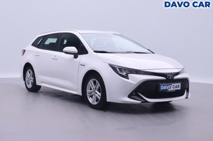 Toyota Corolla 2,0 Hybrid e-CVT Sports CZ DPH