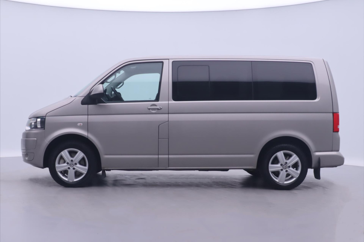 Volkswagen Multivan 2,0 TDI 103kW 4M Navi 7-Míst