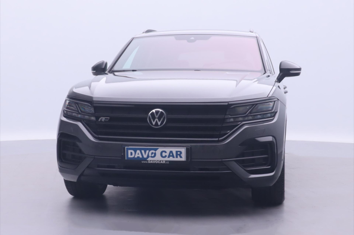 Volkswagen Touareg 3,0 V6 TDI 210kW R-Line Black DPH