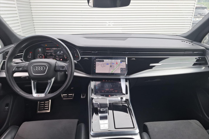 Audi Q7 3,0 50 TDI CZ S-Line 7-Míst TZ