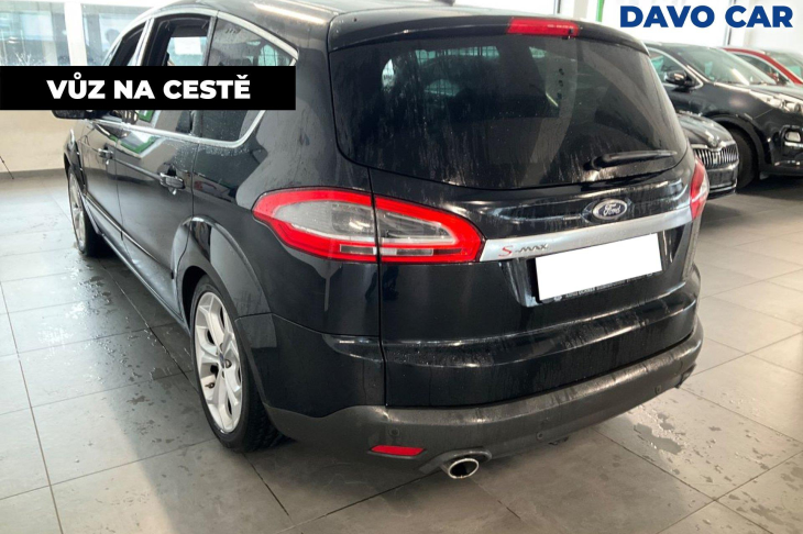 Ford S-MAX 2,2 TDCi 147kW Titanium NAVI Kůže