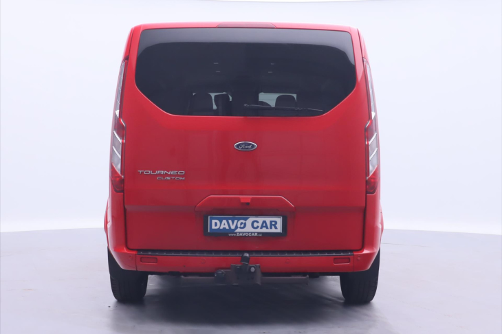 Ford Tourneo Custom 2,0 TDCi Titanium X 8-Míst