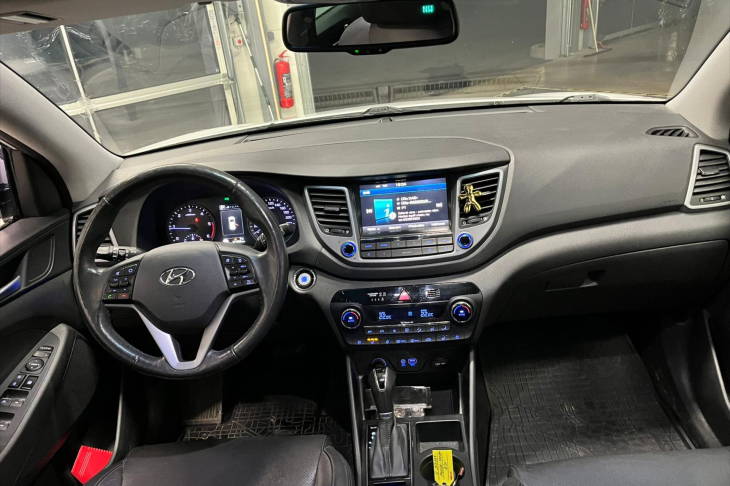 Hyundai Tucson 2,0 CRDI 100kW Style 4x4 Auto