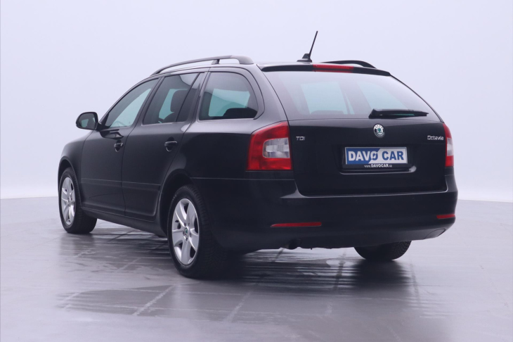 Škoda Octavia 1,6 TDI Elegance Xenon 1.Maj