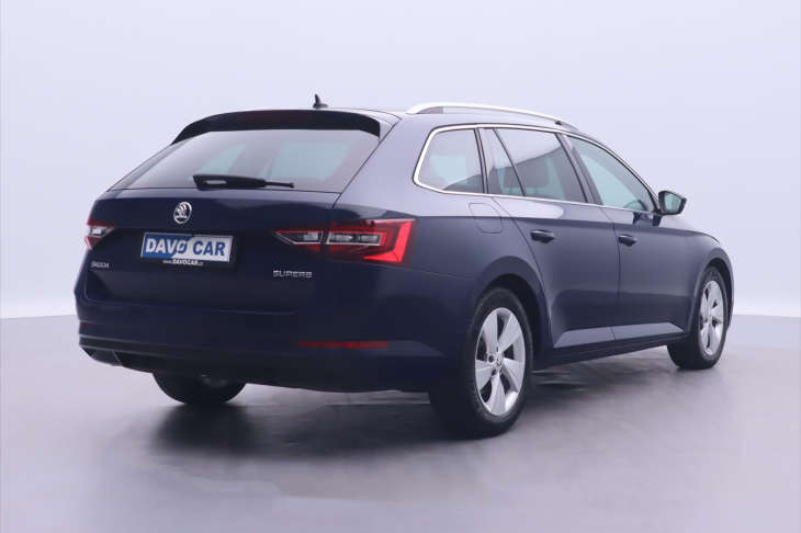 Škoda Superb 2,0 TDI 140kW Style Kůže DPH