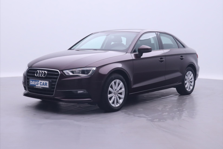 Audi A3 1,4 TFSI 92kW Klima Panorama