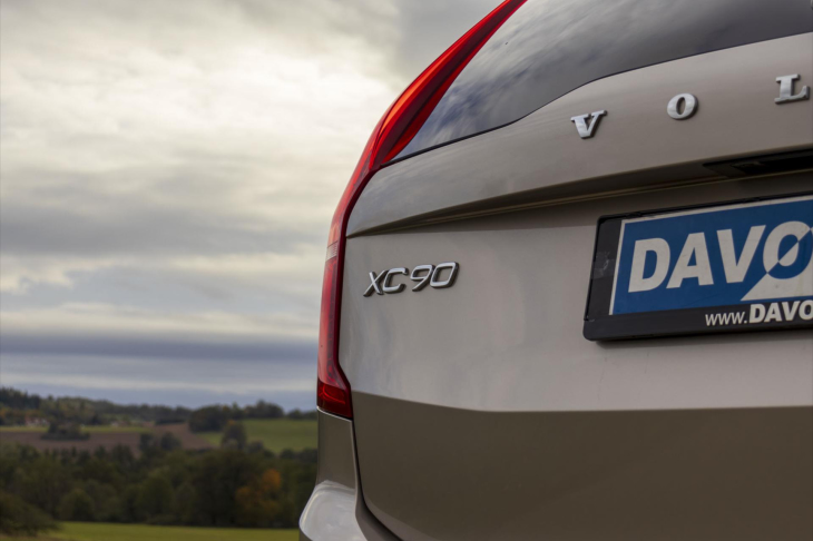 Volvo XC90 2,0 B5 AWD CZ DPH TZ Ventilace