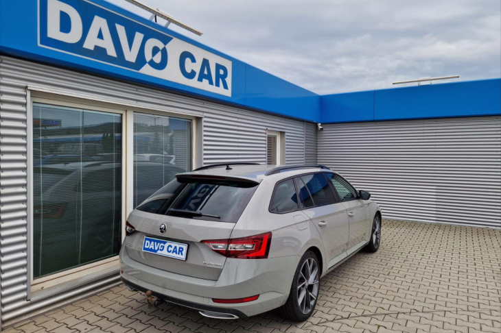 Škoda Superb 2,0 TDI 140kw DSG Sportline DPH serv. Kn.