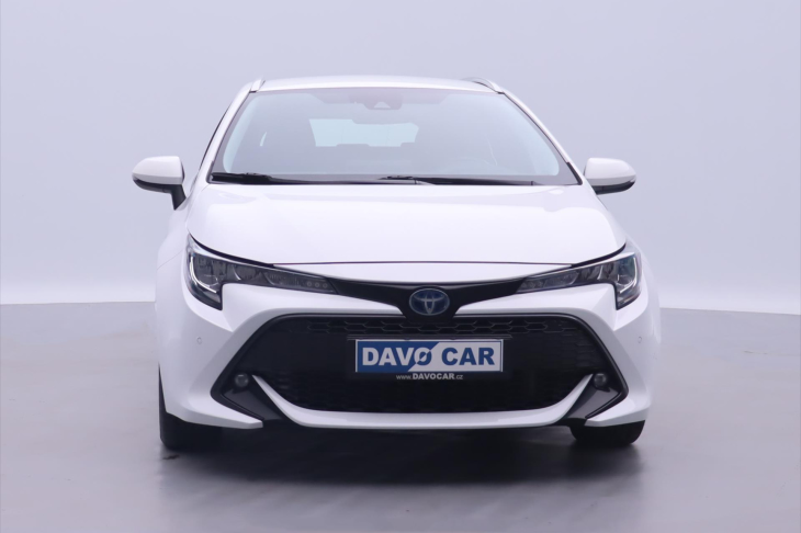 Toyota Corolla 2,0 Hybrid e-CVT Sports CZ DPH