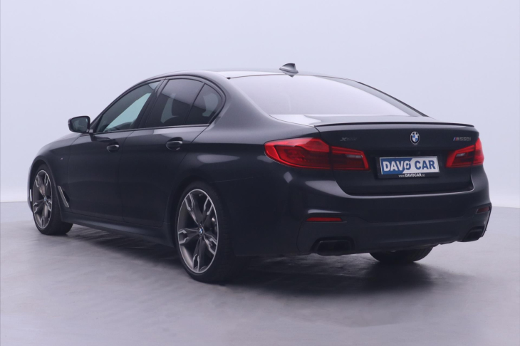 BMW Řada 5 4,4 M550iA 390 kW xDrive CZ