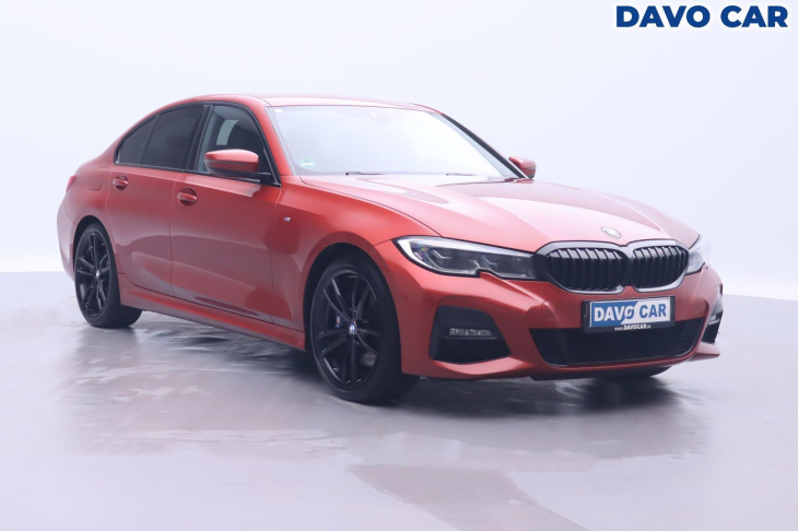 BMW Řada 3 3,0 330d Steptronic M Sport DPH