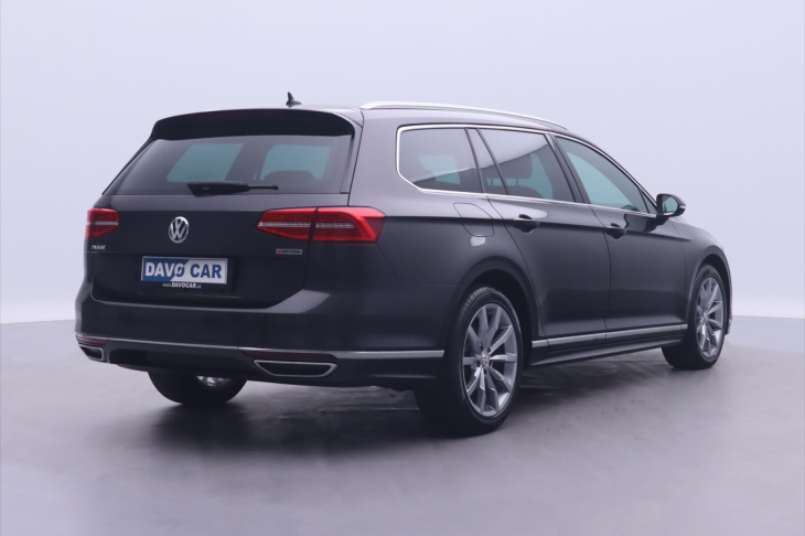 Volkswagen Passat 2,0 TDI DSG R-line 4Motion