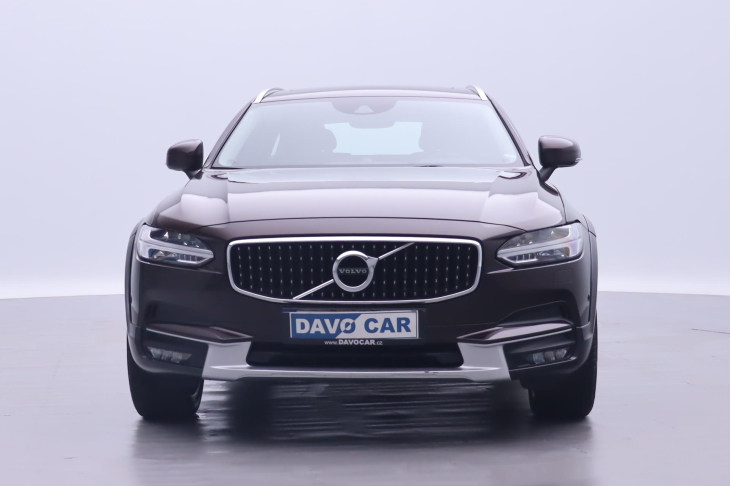 Volvo V90 2,0 D5 AWD CZ Cross Country