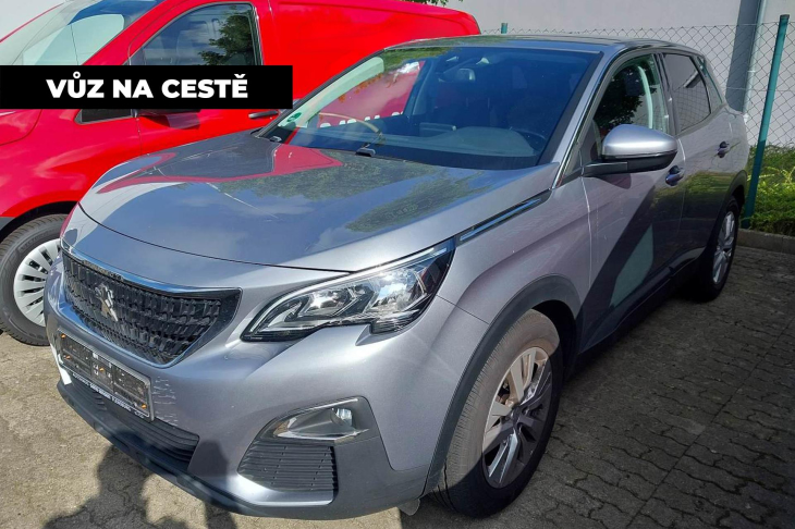 Peugeot 3008 1,2 PureTech 96kw Active Serv.kniha