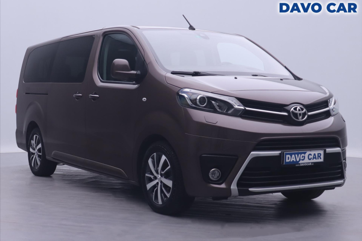 Toyota ProAce Verso 2,0 D 150k CZ Family L2 Xenon