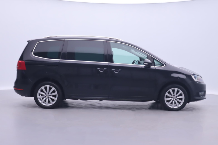 Volkswagen Sharan 2,0 TDI DSG Highline Navi Kůže