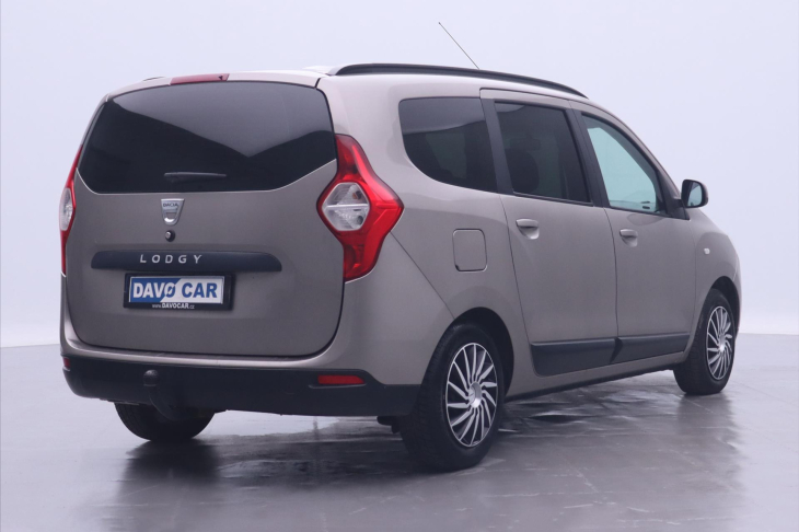 Dacia Lodgy 1,5 DCi 66kW CZ Klima Tažné