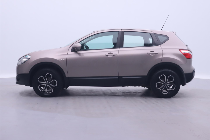 Nissan Qashqai 1,6 i 86kW Acenta CZ Serv.kn.