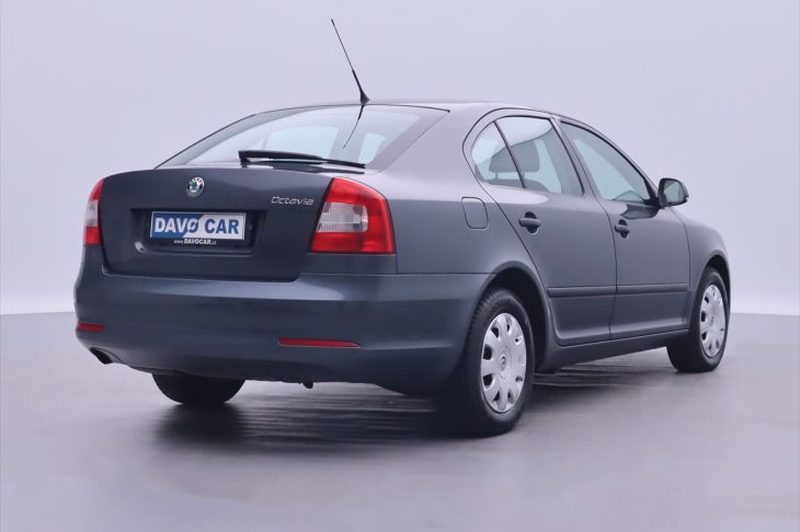 Škoda Octavia 1,2 TSI 77 kW Klimatizace