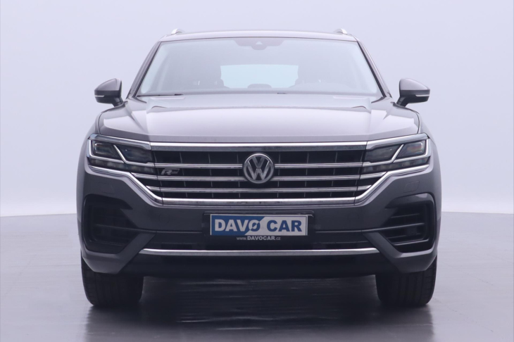 Volkswagen Touareg 3,0 TDI DSG CZ R-Line Kůže DPH