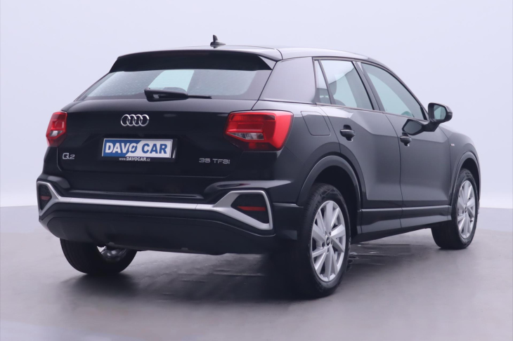 Audi Q2 1,5 35TFSI S-tronic CZ 1.Maj.