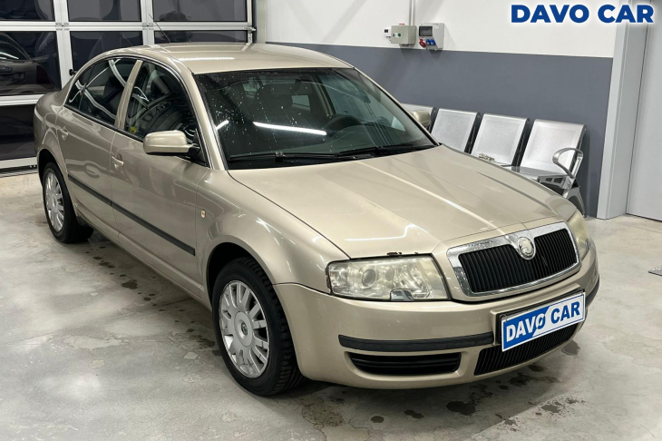 Škoda Superb 1,9 TDI PD Classic 96 kW