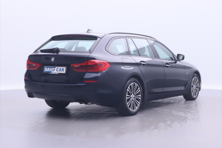 BMW Řada 5 3,0 540i xDrive Aut. Panorama