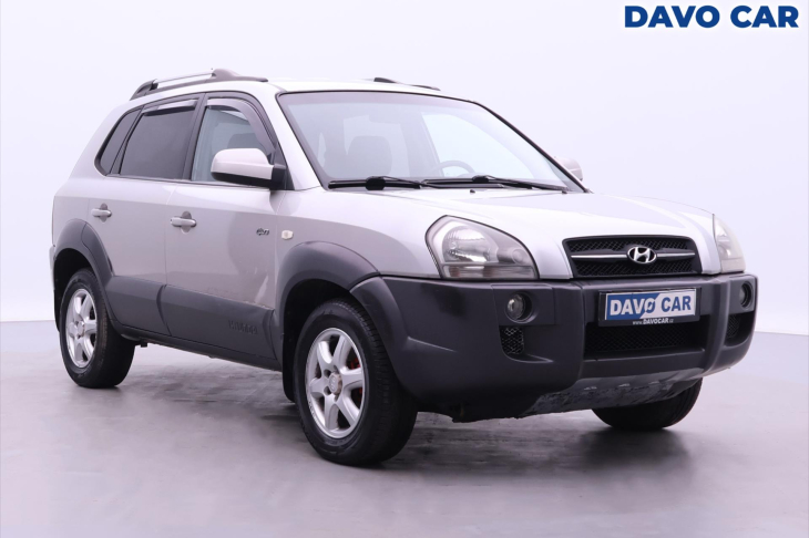 Hyundai Tucson 2,0 i CVVT Tažné Zař. AC