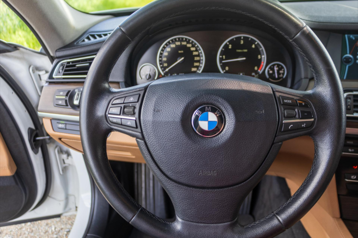 BMW Řada 7 3,0 740d 225kW xDrive Limousine