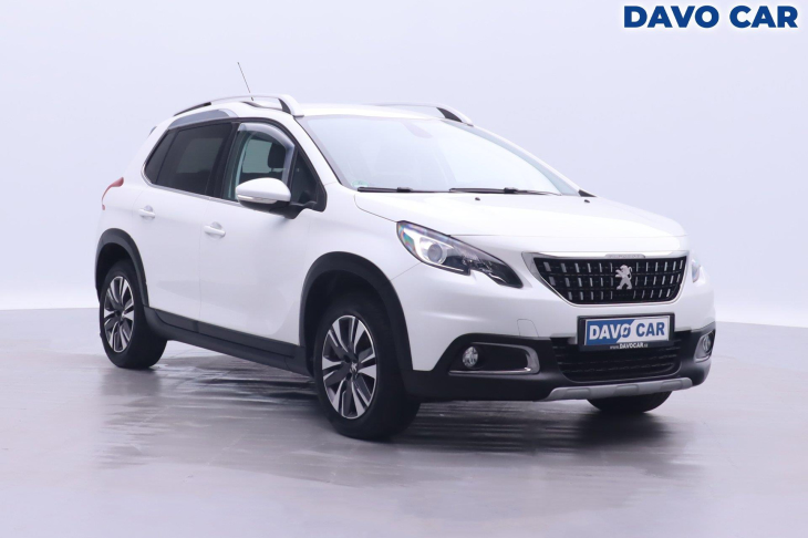 Peugeot 2008 1,2 PT 81kW Allure Navi Kůže