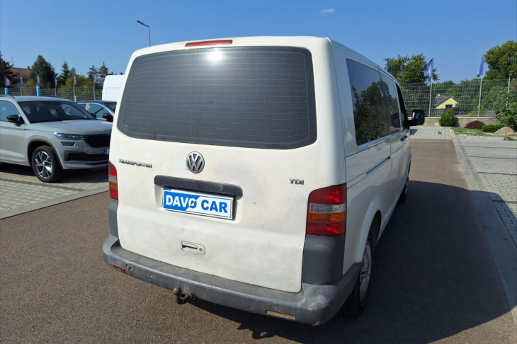 Volkswagen Transporter 2,5 TDI 96kW Long TK 4/26