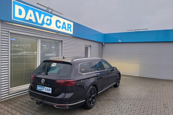 Volkswagen Passat 2,0 TDI DSG Elegance Matrix DPH