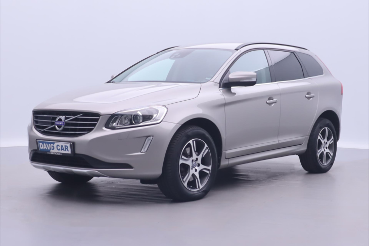 Volvo XC60 2,0 D4 133kW Aut. CZ Momentum