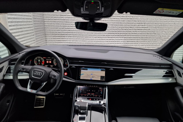 Audi SQ7 4,0 V8 TDI Matrix Webasto DPH