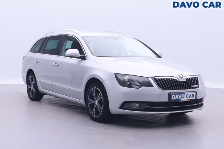 Škoda Superb 1,6 TDI Greenline Navi