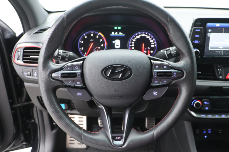 Hyundai i30 2,0 TGDI 202kW N Performance