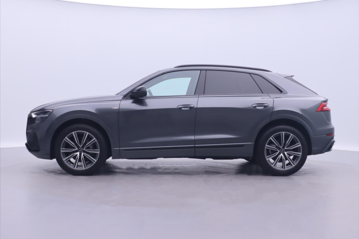 Audi Q8 3,0 V6 TDI S-Line Black CZ DPH