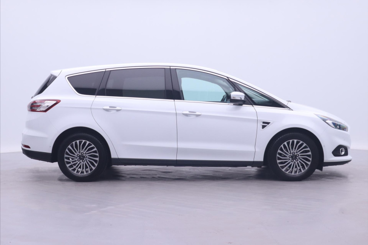 Ford S-MAX 2,0 EcoBlue 110kW Automat Titanium