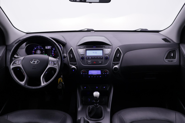 Hyundai ix35 1,7 CRDI CZ Trikolor Serv.Kniha