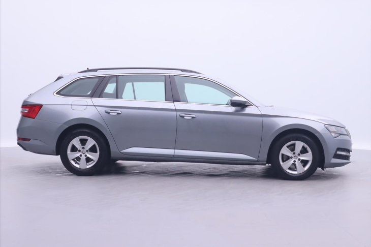 Škoda Superb 2,0 TDI 110kW DSG Ambition DPH