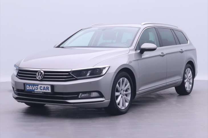 Volkswagen Passat 2,0 TDI Highline Navi LED 1Maj