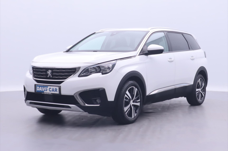 Peugeot 5008 1,2 PureTech 96kW Allure 7-Míst