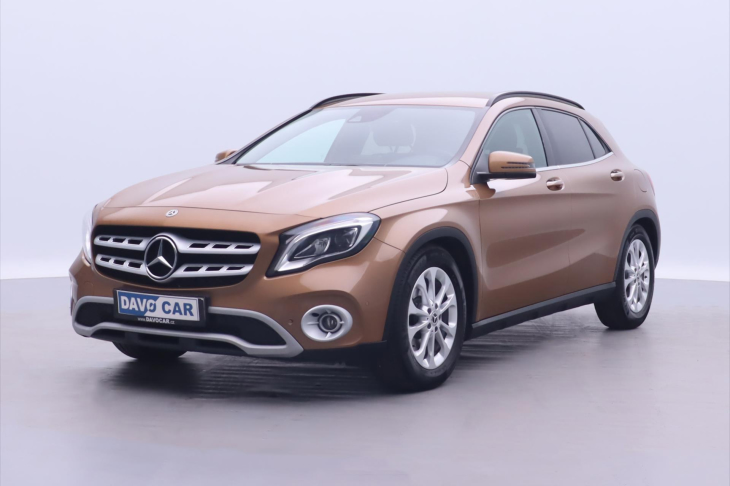 Mercedes-Benz GLA 2,0 GLA 220 4Matic LED CZ