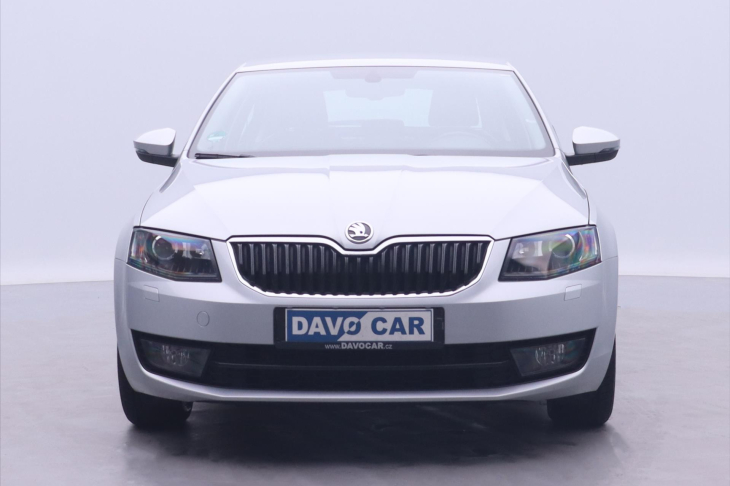 Škoda Octavia 1,8 TSI 132kw Elegance xenon serv. kniha