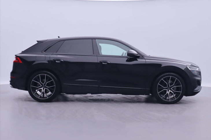 Audi SQ8 4,0 V8 TDI Dark Night DPH 1.Maj.