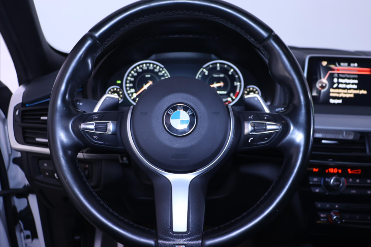 BMW X6 3,0 M50d 280kW CZ DPH M-Paket