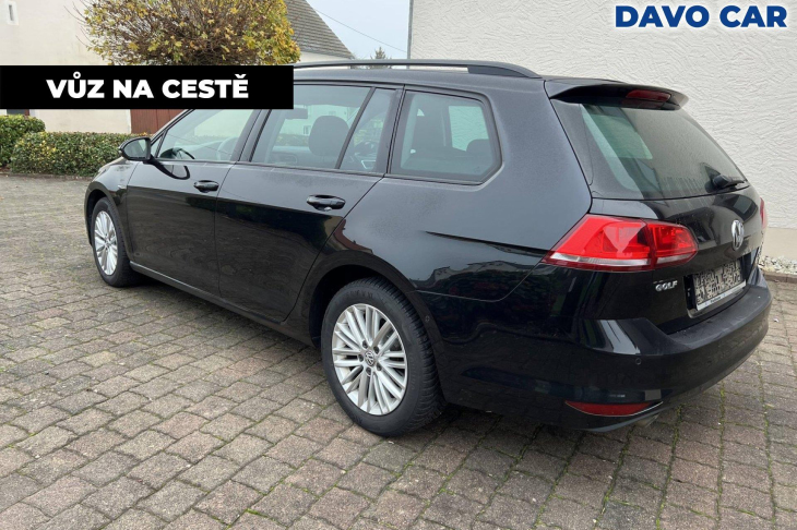 Volkswagen Golf 1,6 TDI Aut.klima Tažné 1.Maj.