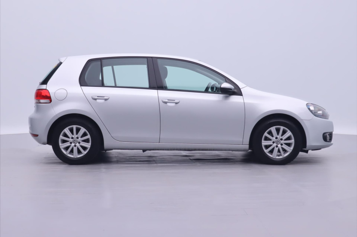 Volkswagen Golf 1,6 i 75kW LPG Comfort Serv.k.